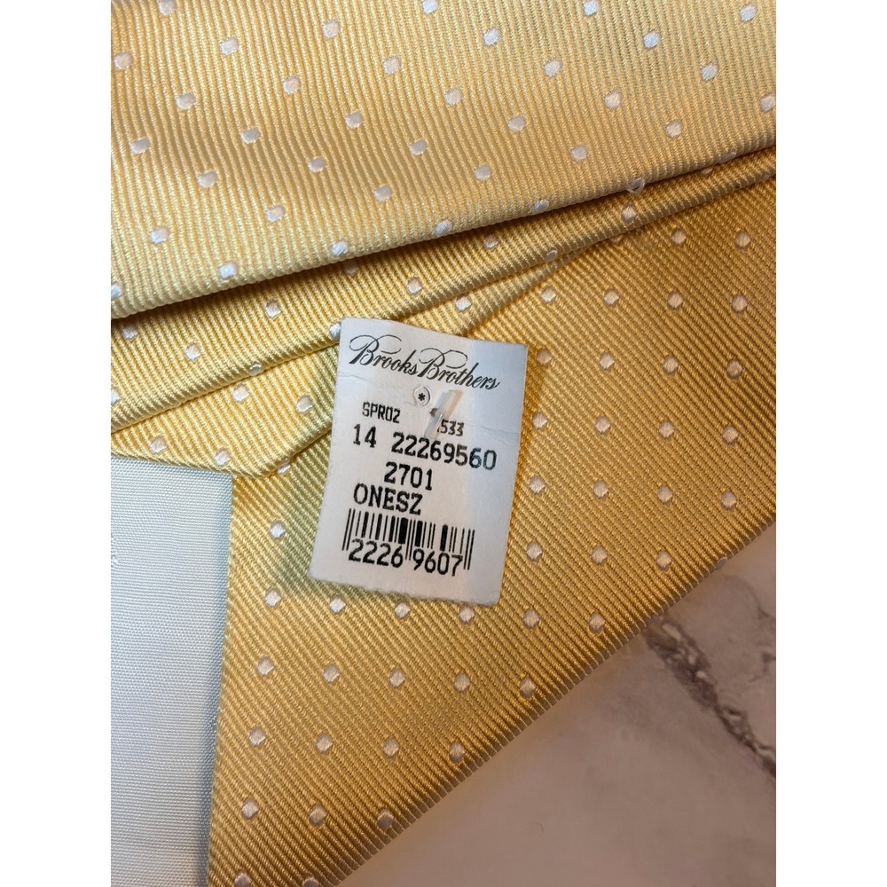 Brooks Brothers Makers Yellow White Dot Silk Tie Woven Italy Made USA Preppy NWT - Picture 5 of 8